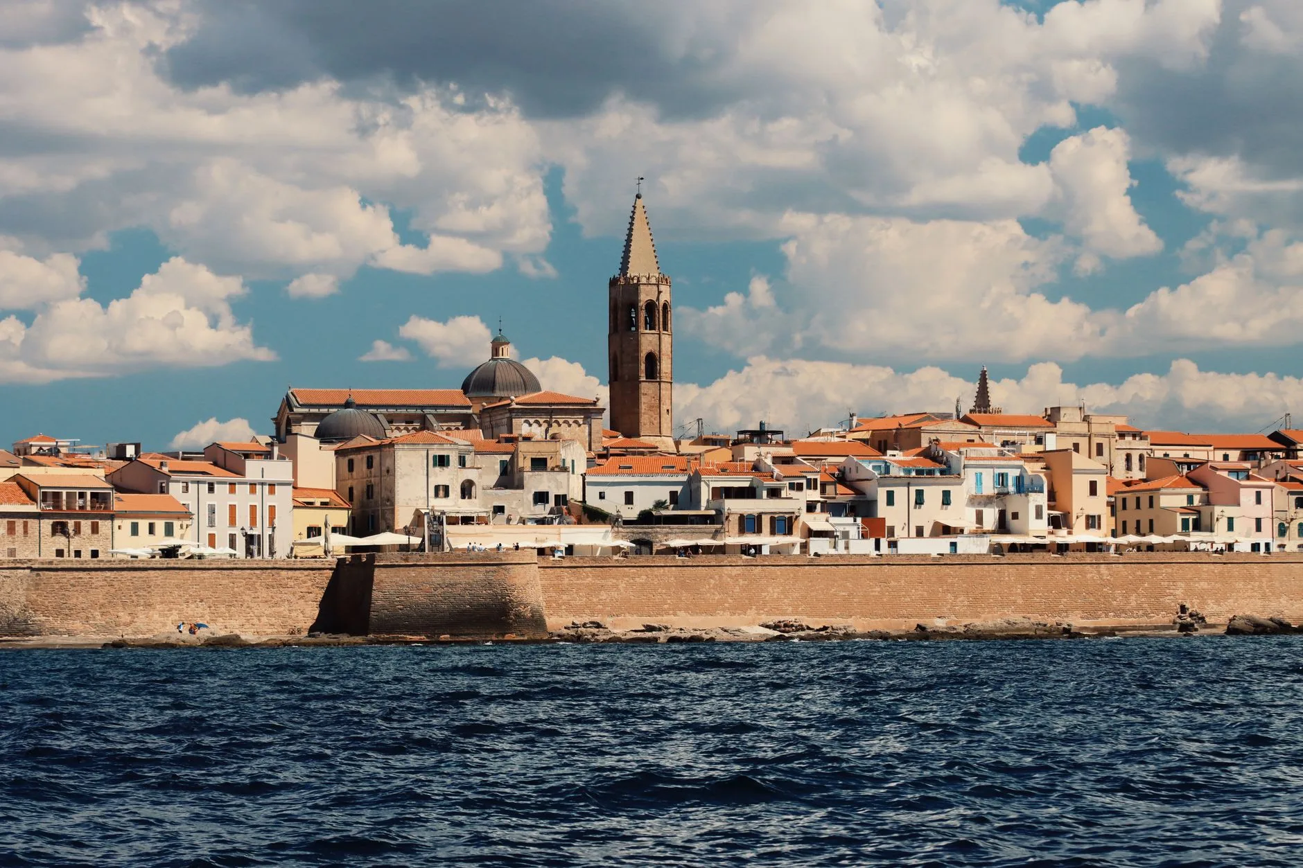️ Les quartiers où dormir à Alghero