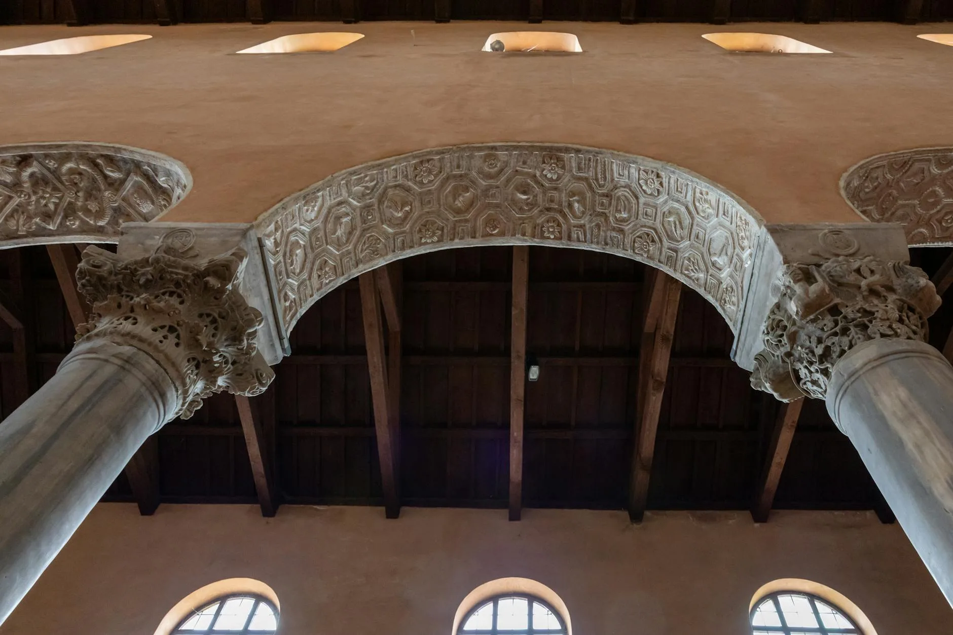La Basilique San Simplicio : le plus beau roman de Sardaigne